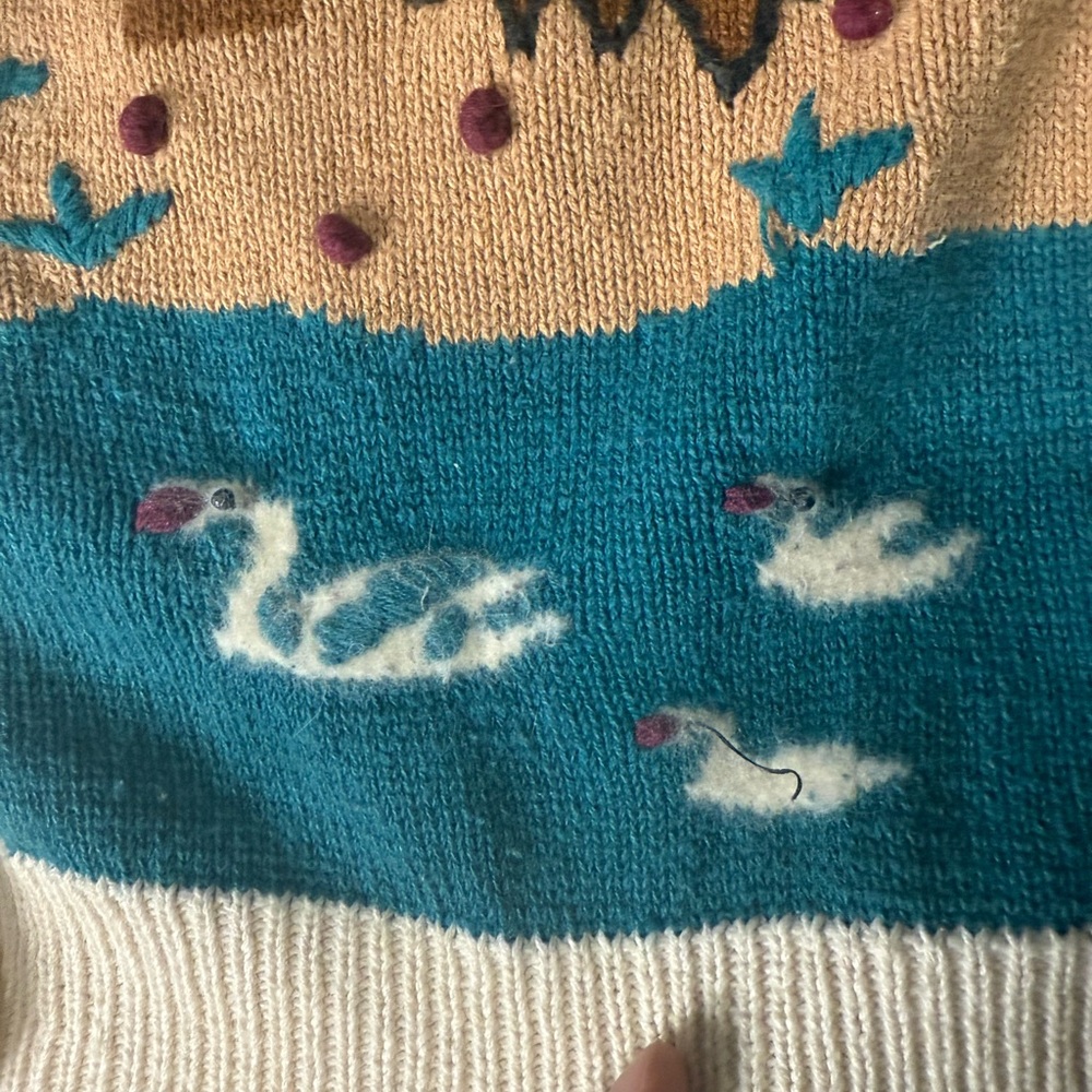 Vintage Scenic Knit Cardigan - Picture 8 of 11